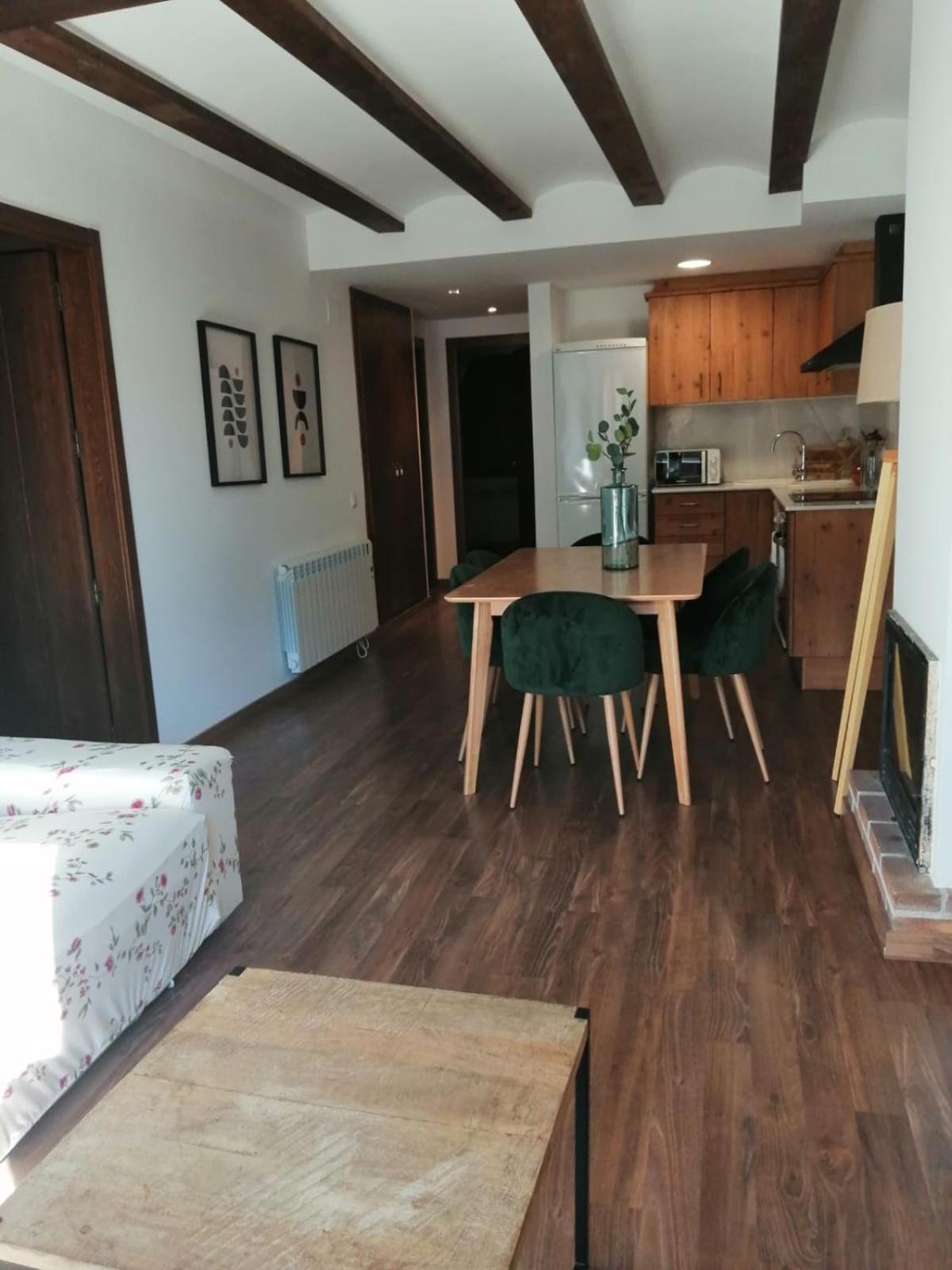 Apartamentos Casa Meme 摩拉鲁比罗 外观 照片